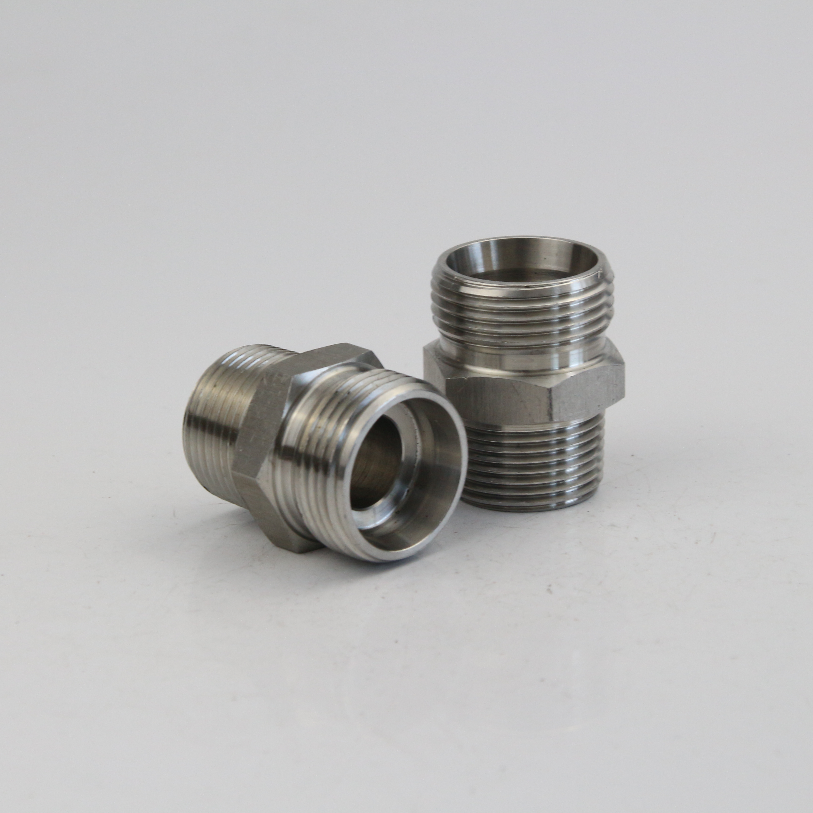 BSPT to Metric Male O-ring Adaptor 1ET